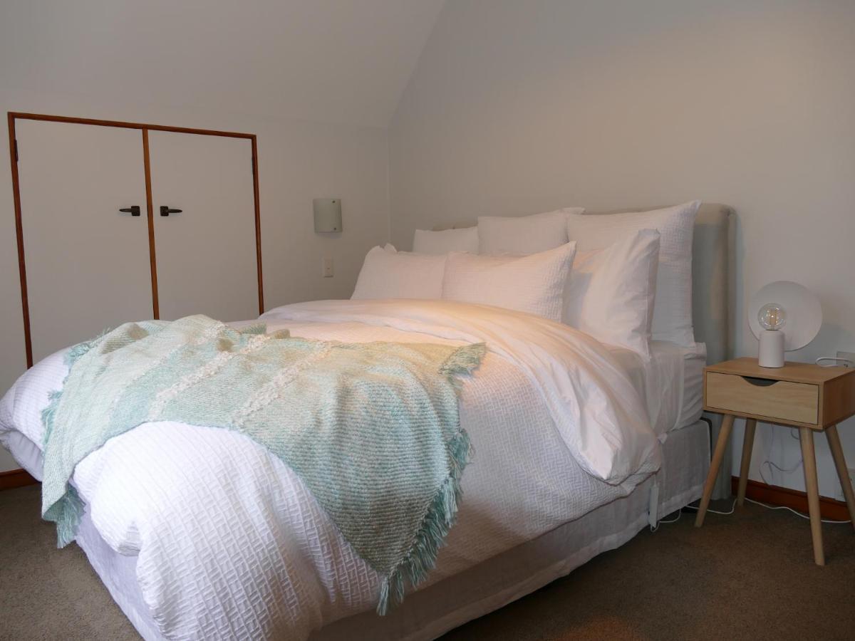 Number41 Bed + Breakfast Bed and Breakfast Blenheim Exteriör bild